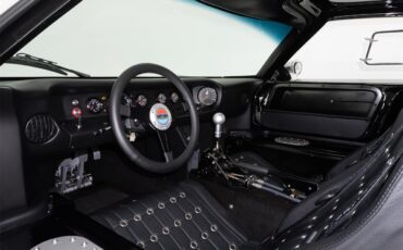 Superformance-Gt40-1966-Black-Black-28