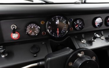 Superformance-Gt40-1966-Black-Black-30