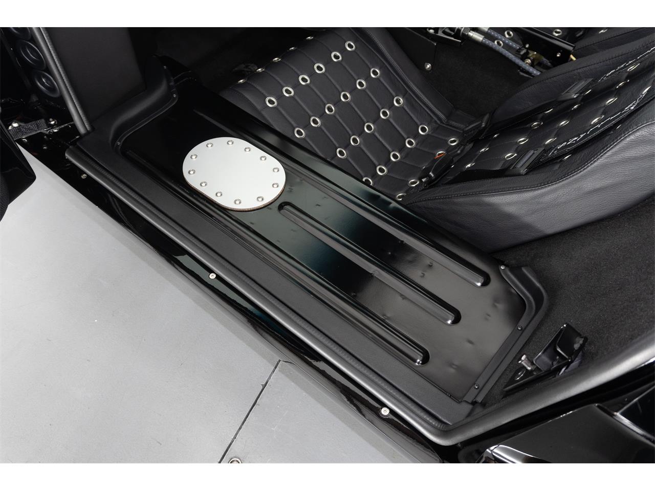 Superformance-Gt40-1966-Black-Black-35