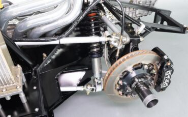 Superformance-Gt40-1966-Black-Black-46