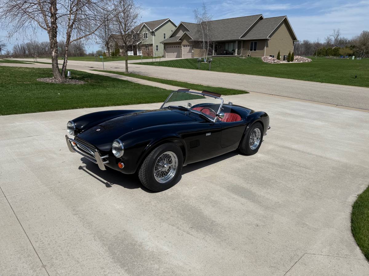 Superformance-cobra-1962-black-6
