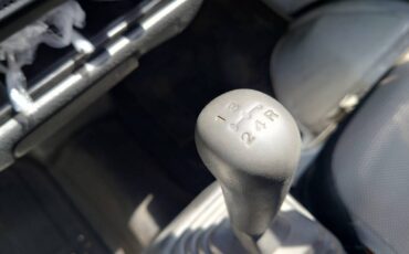 Suzuki-carry-1994-white-5