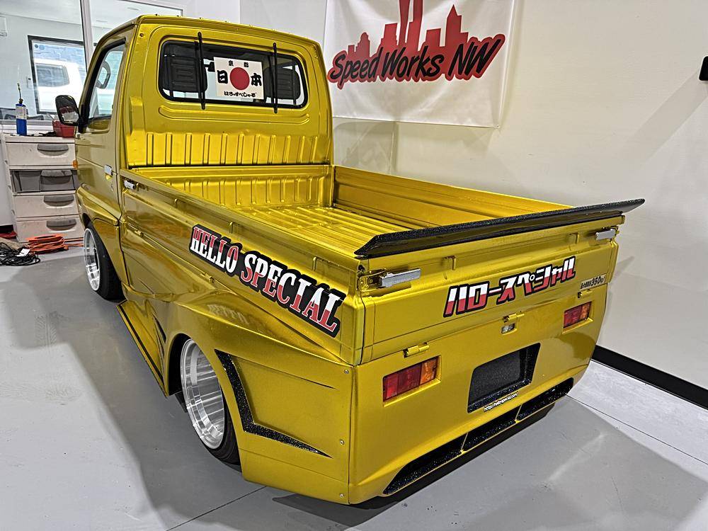 Suzuki-carry-1995-custom