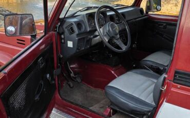 Suzuki-samurai-1986-red-11