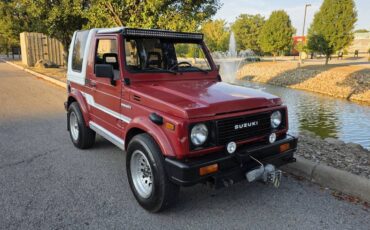 Suzuki-samurai-1986-red-2