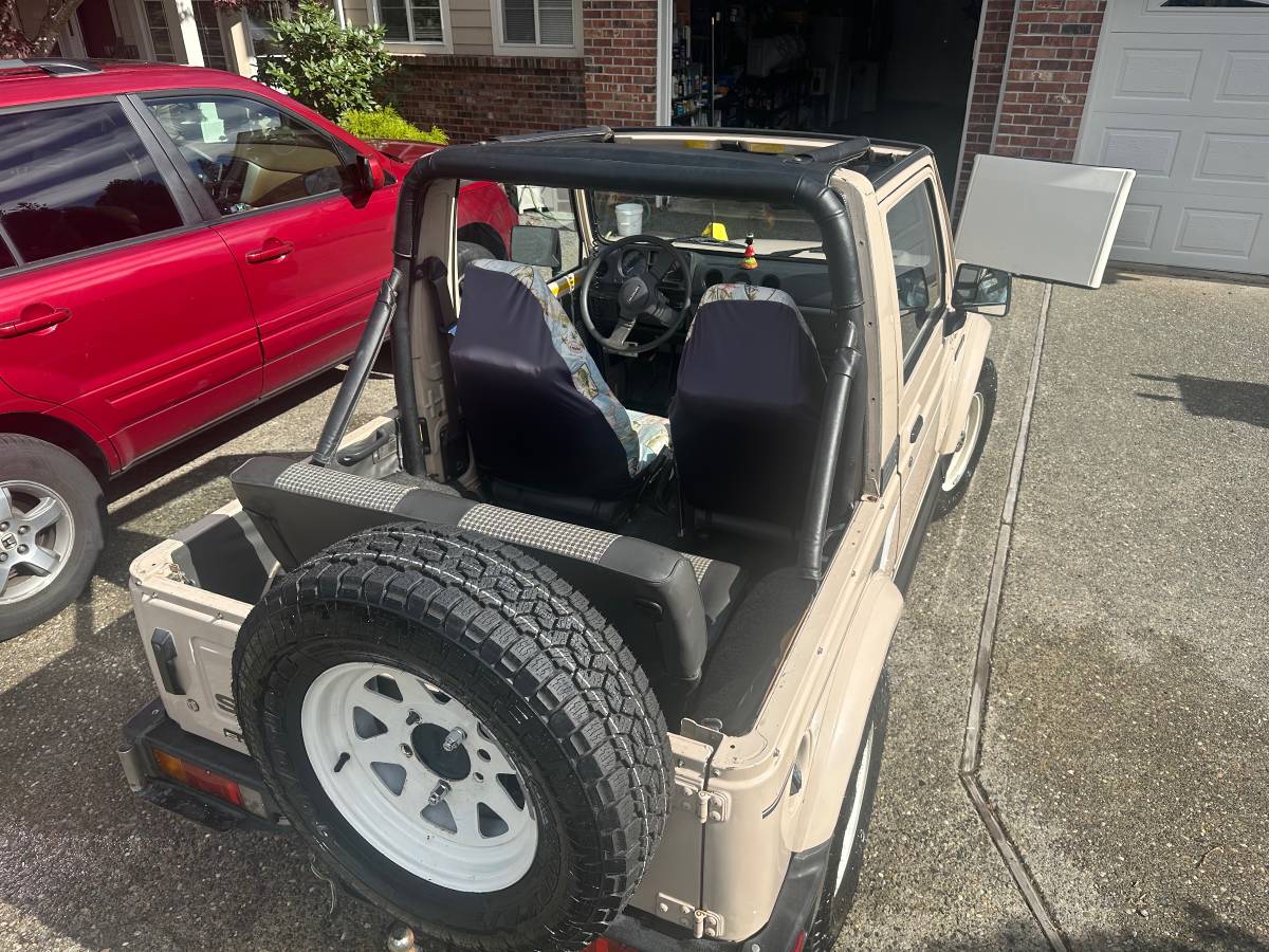 Suzuki-samurai-1987-1