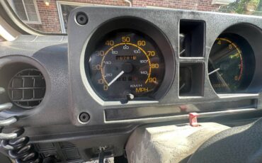 Suzuki-samurai-1987-11