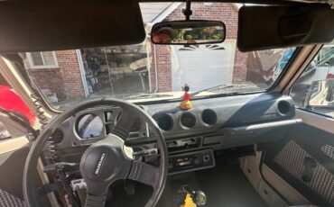 Suzuki-samurai-1987-12