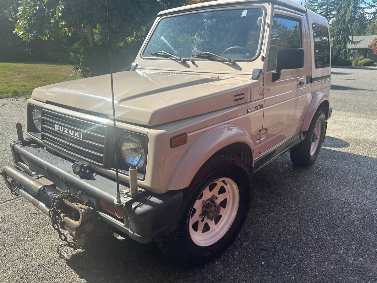 Suzuki-samurai-1987-13