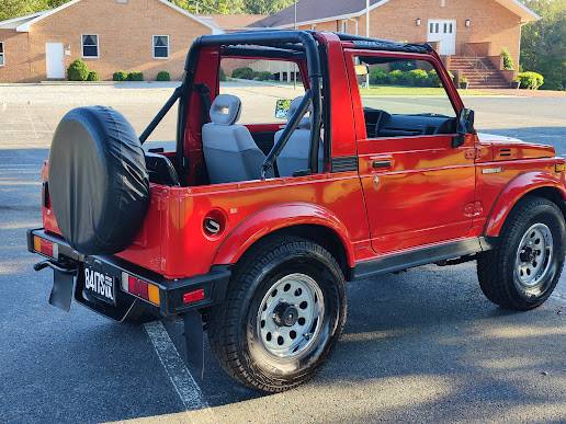 Suzuki-samurai-1993-red-8