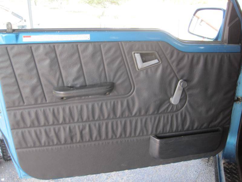 Suzuki-sidekick-1992-custom-13