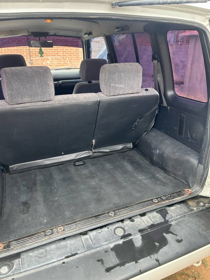 Suzuki-sidekick-1995-white-13