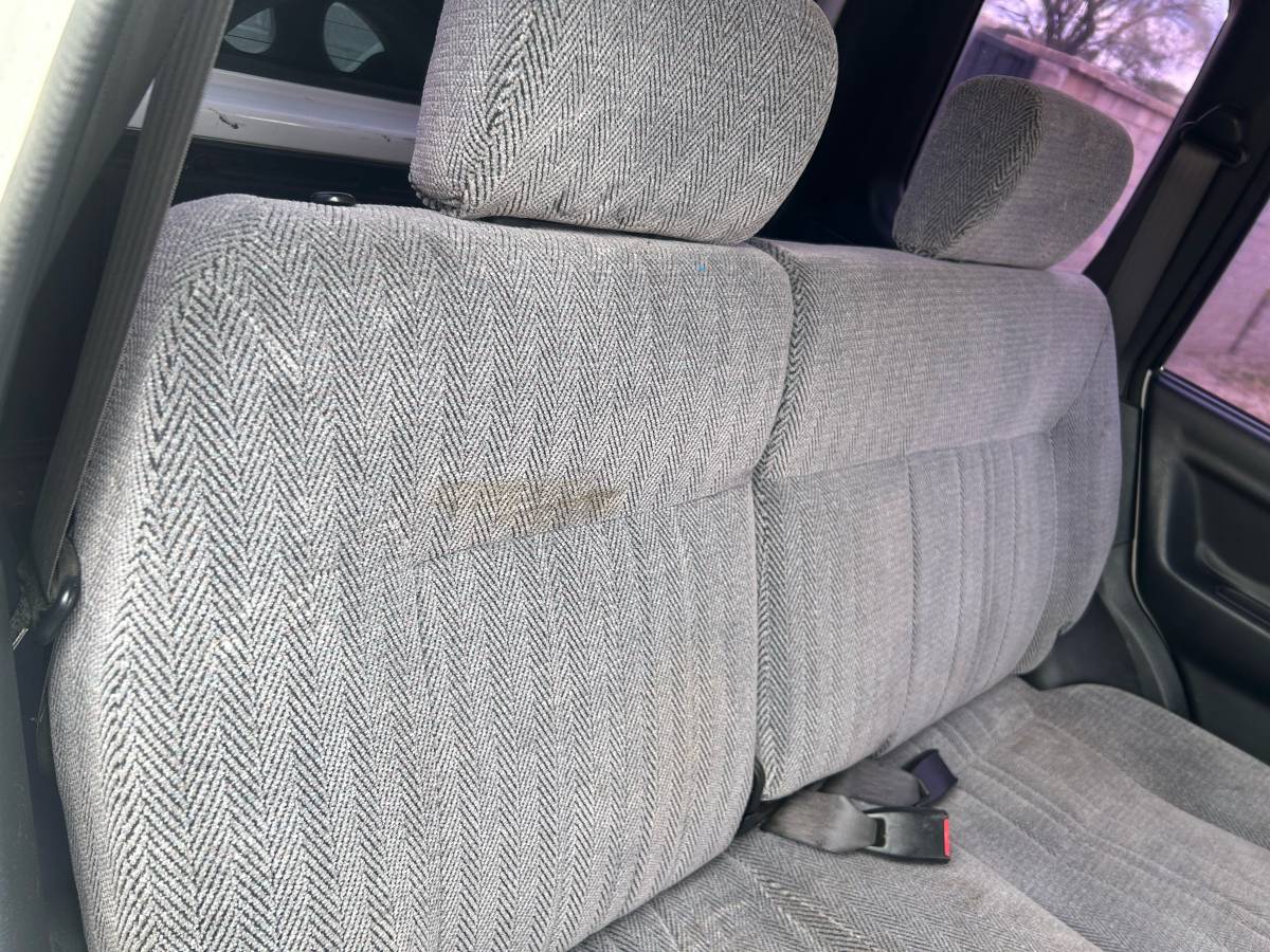 Suzuki-sidekick-1995-white-15