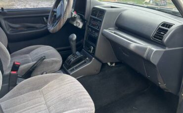 Suzuki-sidekick-1995-white-20