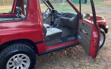 Suzuki-sidekick-convertible-1989-red-11