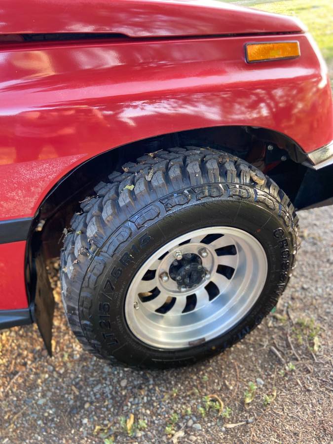 Suzuki-sidekick-convertible-1989-red-16