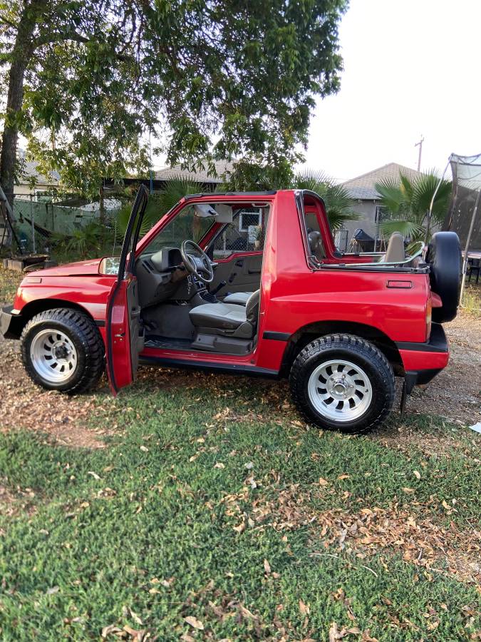 Suzuki-sidekick-convertible-1989-red-2