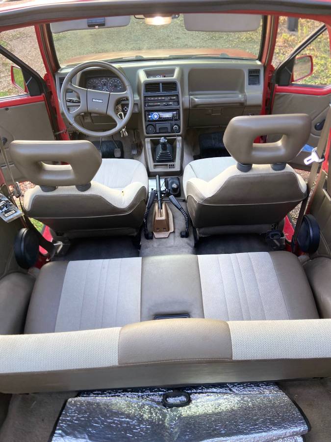 Suzuki-sidekick-convertible-1989-red-21