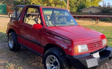 Suzuki-sidekick-convertible-1989-red