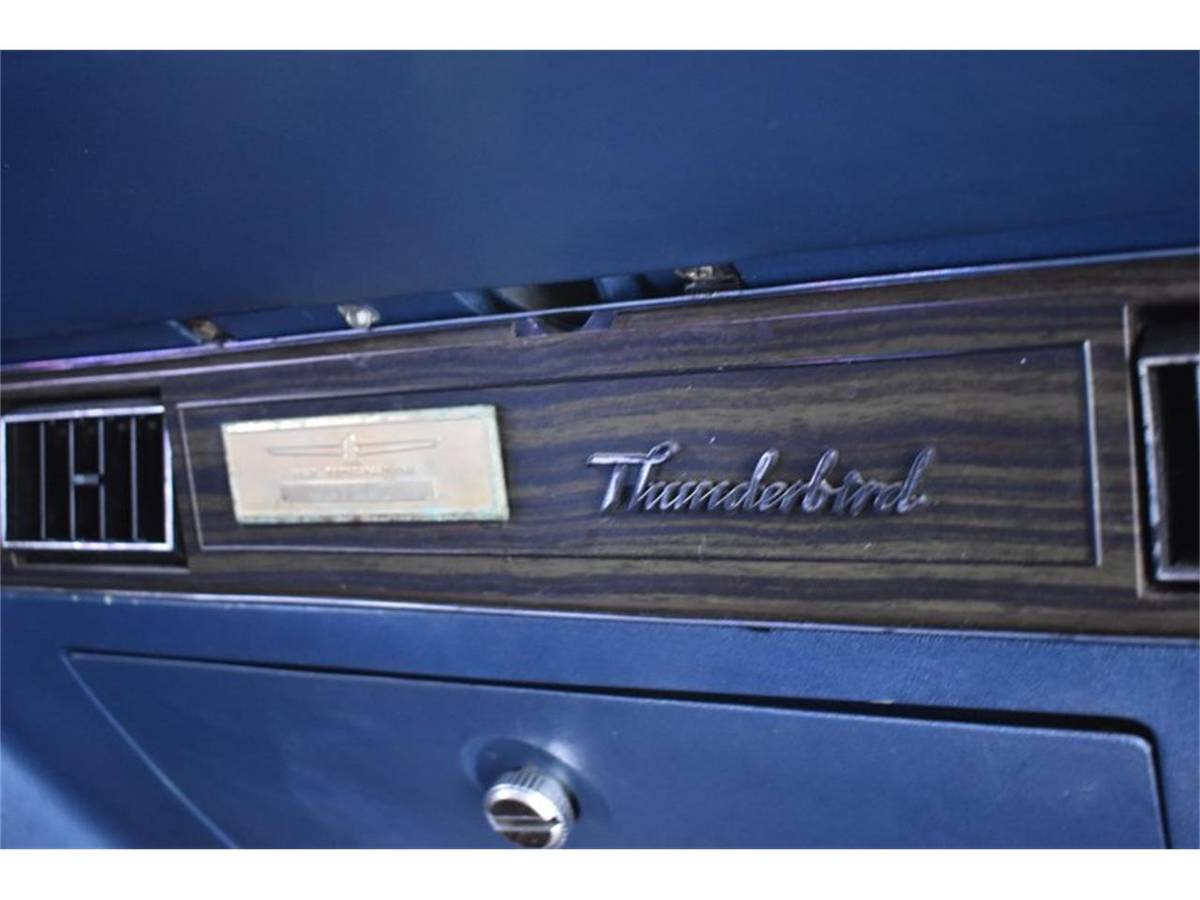 Thunderbird-1978-blue-1