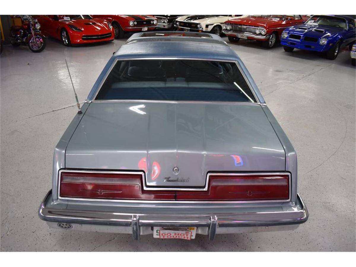 Thunderbird-1978-blue-12