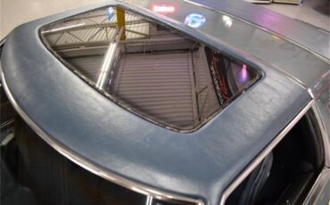 Thunderbird-1978-blue-9