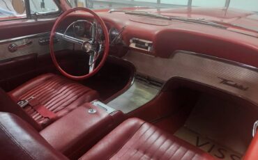 Thunderbird-conv.-1962-red-2