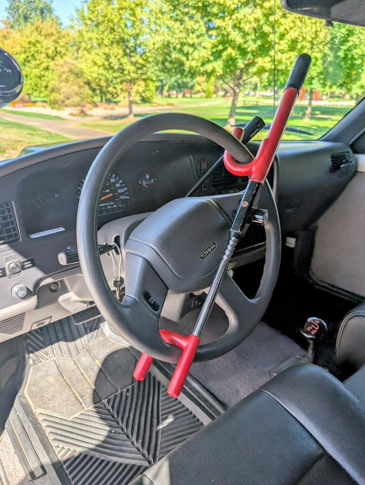 Toyota-1-Ton-Pickup-1990-RV-21