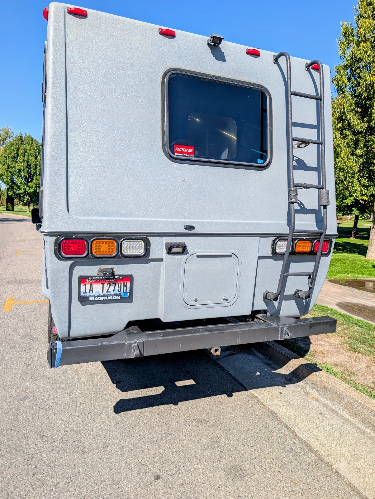Toyota-1-Ton-Pickup-1990-RV-28