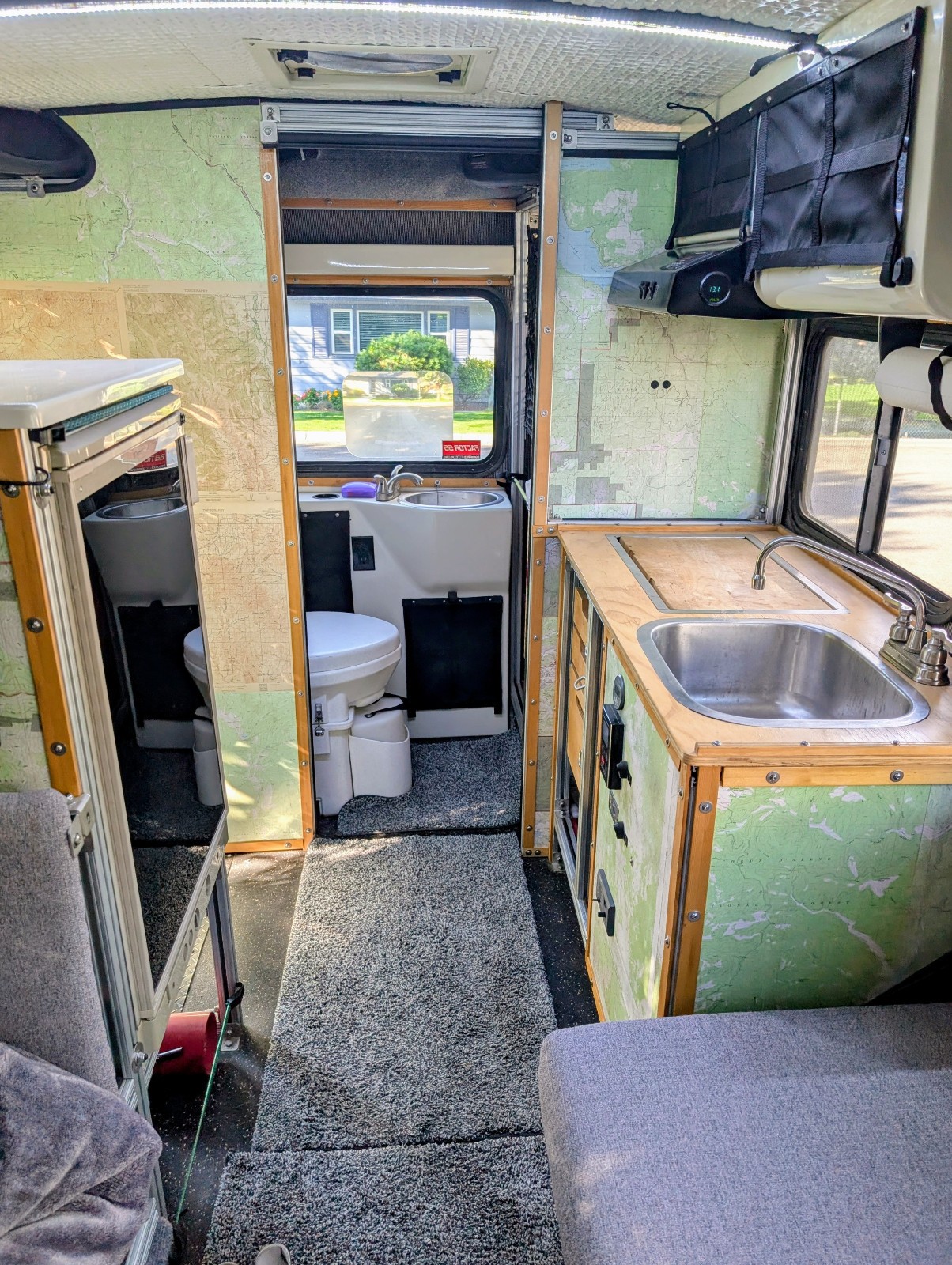 Toyota-1-Ton-Pickup-1990-RV-7