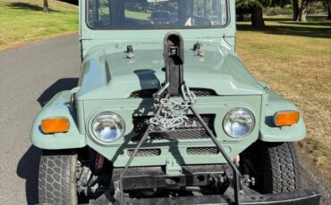 Toyota-1969-green-1