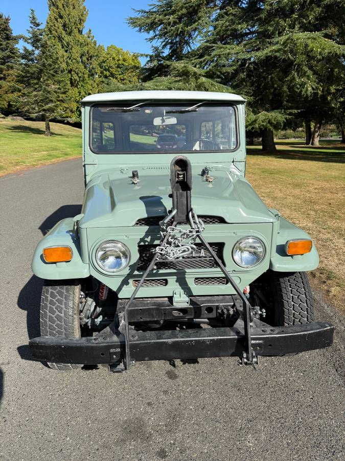 Toyota-1969-green-1