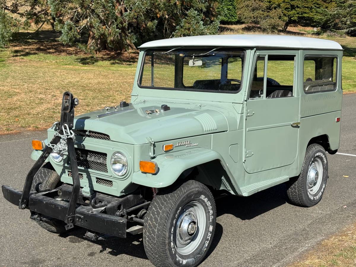 Toyota-1969-green