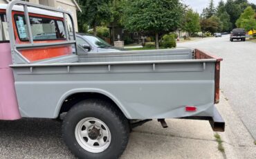 Toyota-1977-red-8