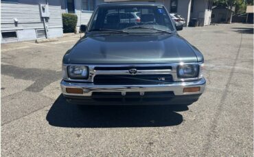 Toyota-2wd-pickups-1992-1