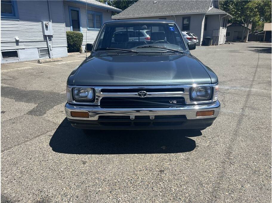 Toyota-2wd-pickups-1992-1