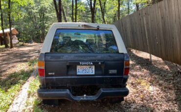 Toyota-4-runner-sr5-4x4-1983-1