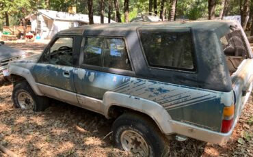 Toyota-4-runner-sr5-4x4-1983-7