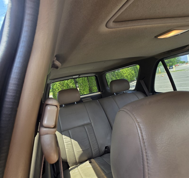 Toyota-4Runner-1996-SPORT-UTILITY-4-DR-33