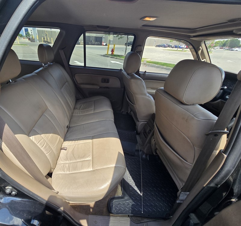 Toyota-4Runner-1996-SPORT-UTILITY-4-DR-35