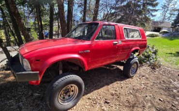 Toyota-4runner-1982