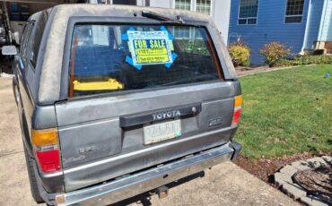 Toyota-4runner-1989-grey-1