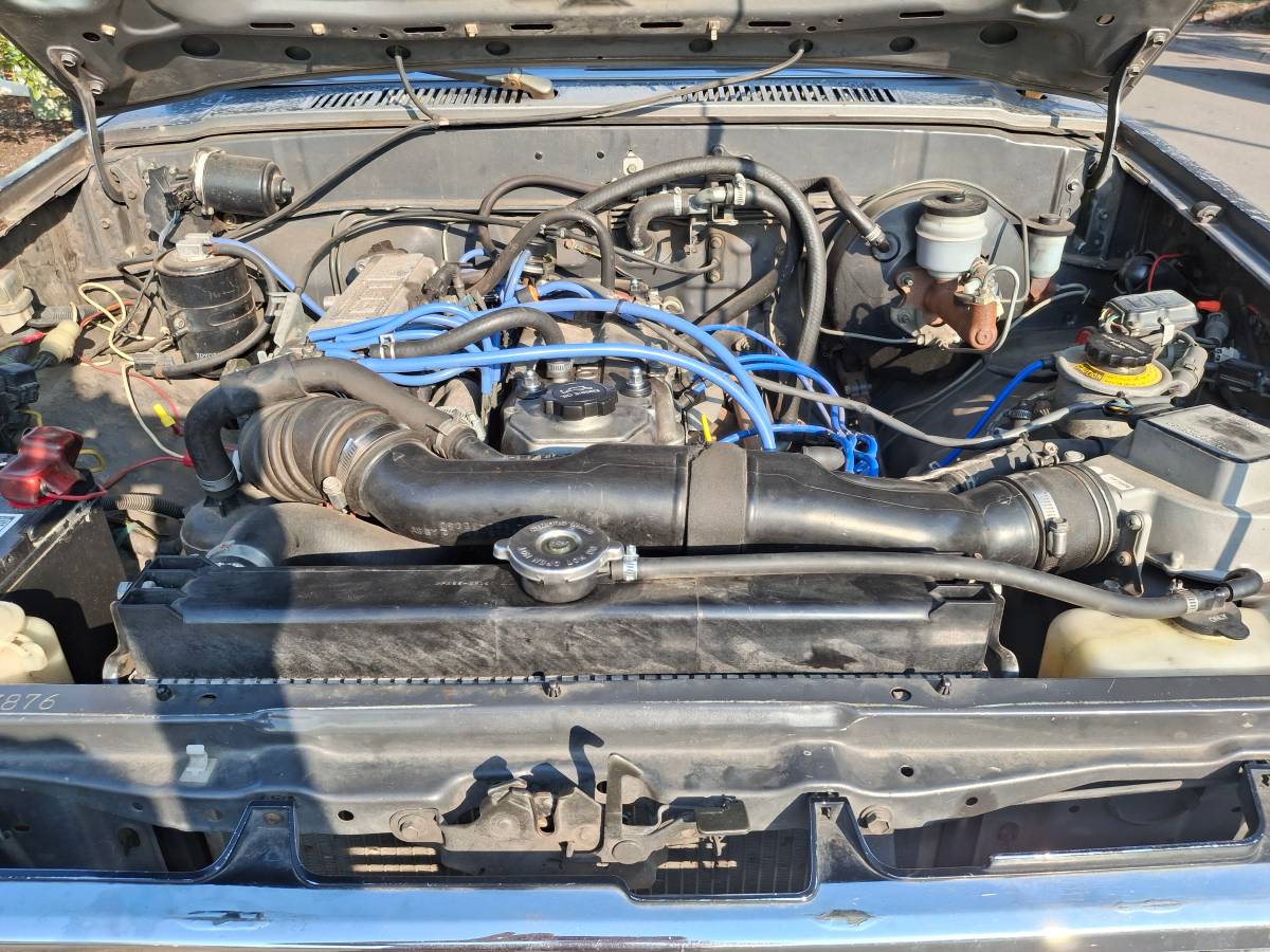 Toyota-4runner-1989-grey-2