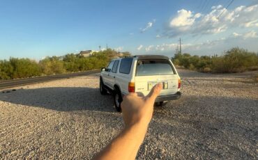 Toyota-4runner-1992-white-15