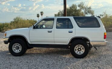 Toyota-4runner-1992-white-18