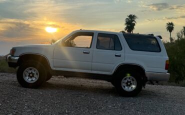 Toyota-4runner-1992-white