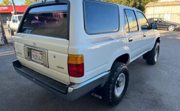 Toyota-4runner-1992-white-5
