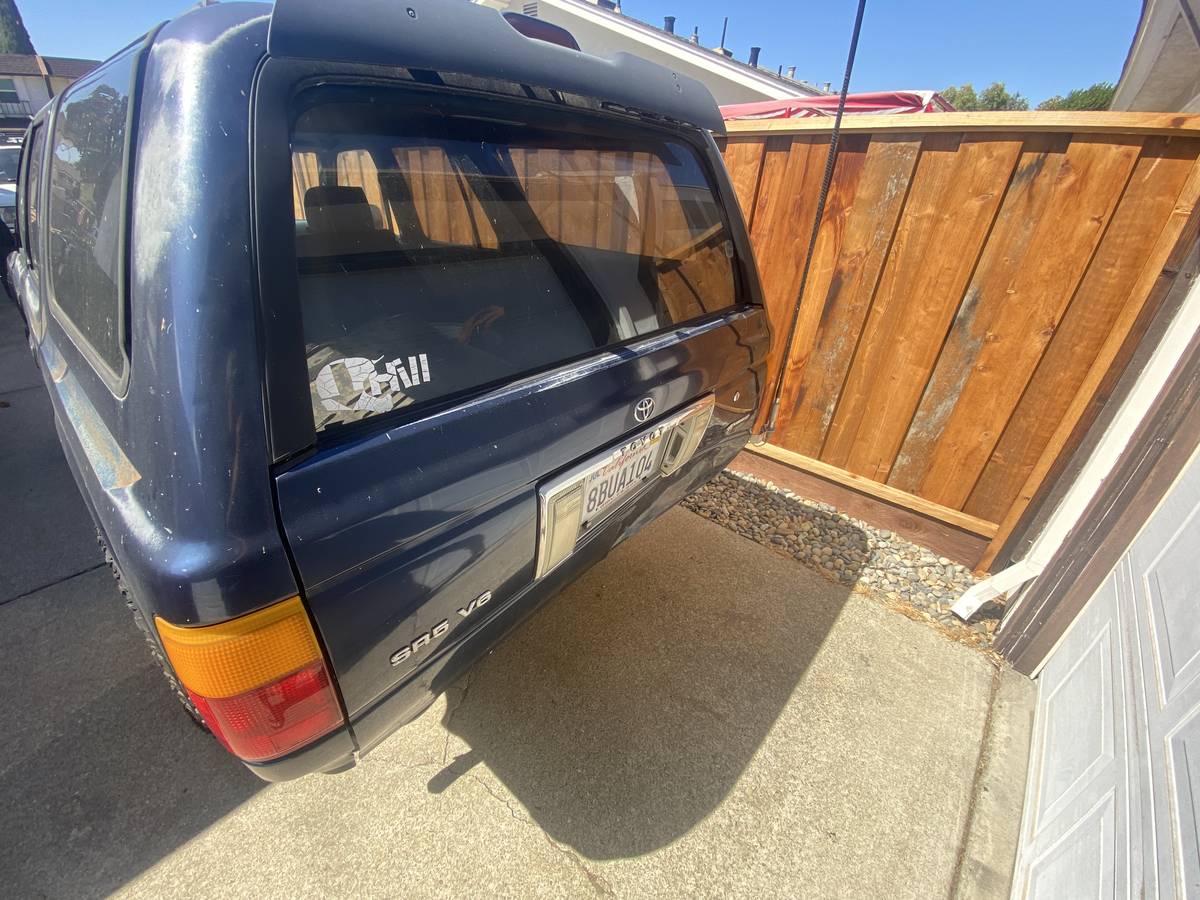 Toyota-4runner-1994-blue-2