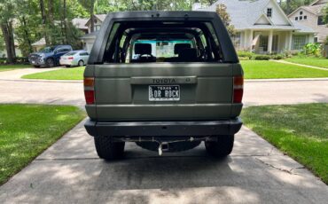 Toyota-4runner-4x4-1988-green-1