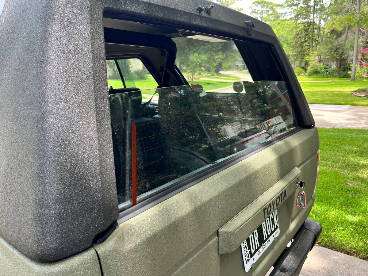 Toyota-4runner-4x4-1988-green-2